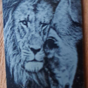 Pendentif plaque lion