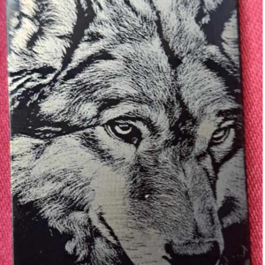 Pendentif plaque loup